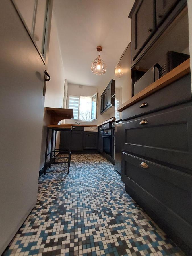 Bel Appartement 2 Pieces, Sortie De Metro Ligne 8 Charenton-le-Pont Εξωτερικό φωτογραφία