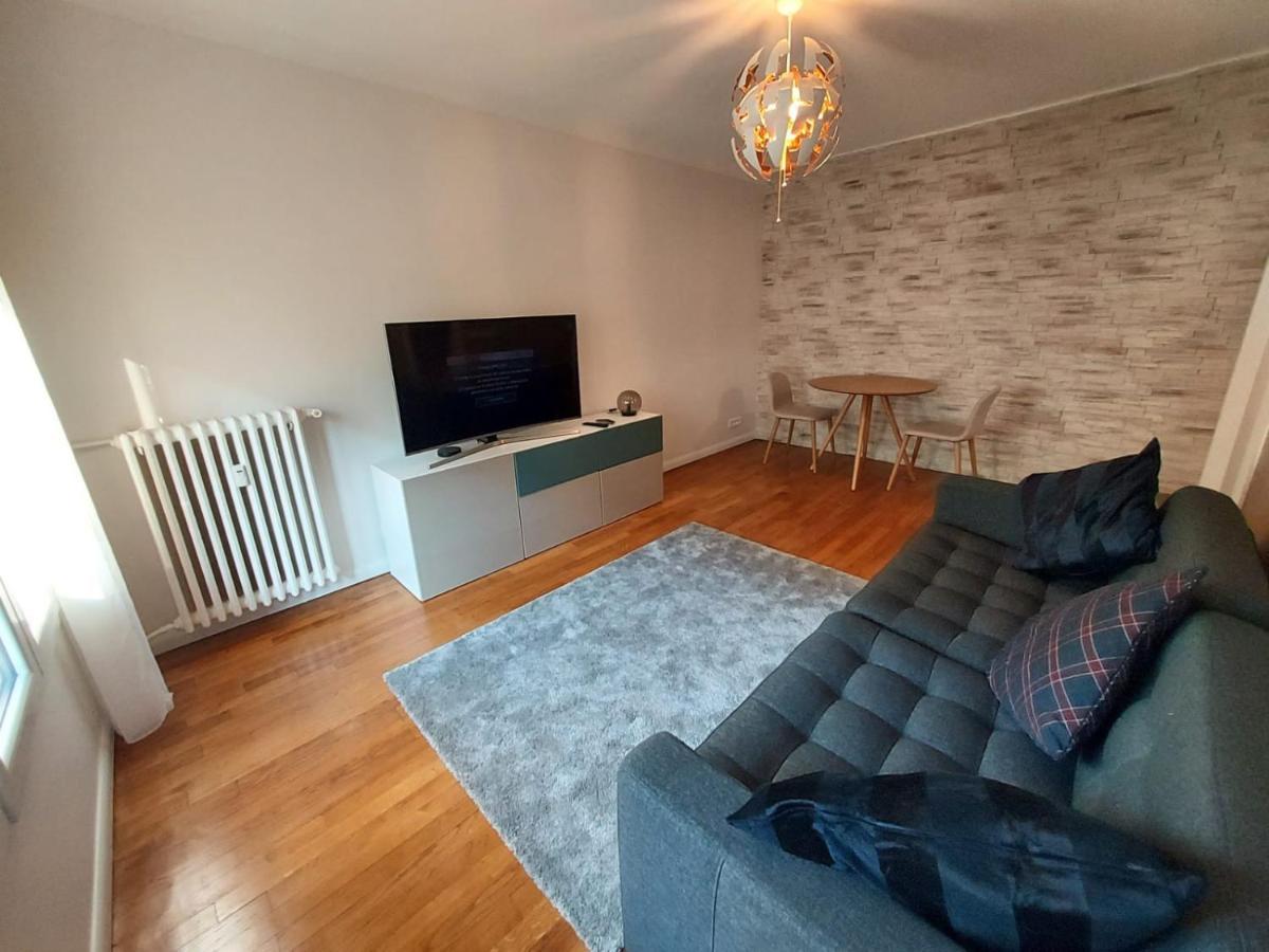 Bel Appartement 2 Pieces, Sortie De Metro Ligne 8 Charenton-le-Pont Εξωτερικό φωτογραφία