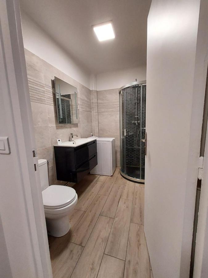 Bel Appartement 2 Pieces, Sortie De Metro Ligne 8 Charenton-le-Pont Εξωτερικό φωτογραφία