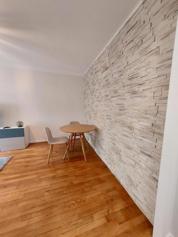 Bel Appartement 2 Pieces, Sortie De Metro Ligne 8 Charenton-le-Pont Εξωτερικό φωτογραφία